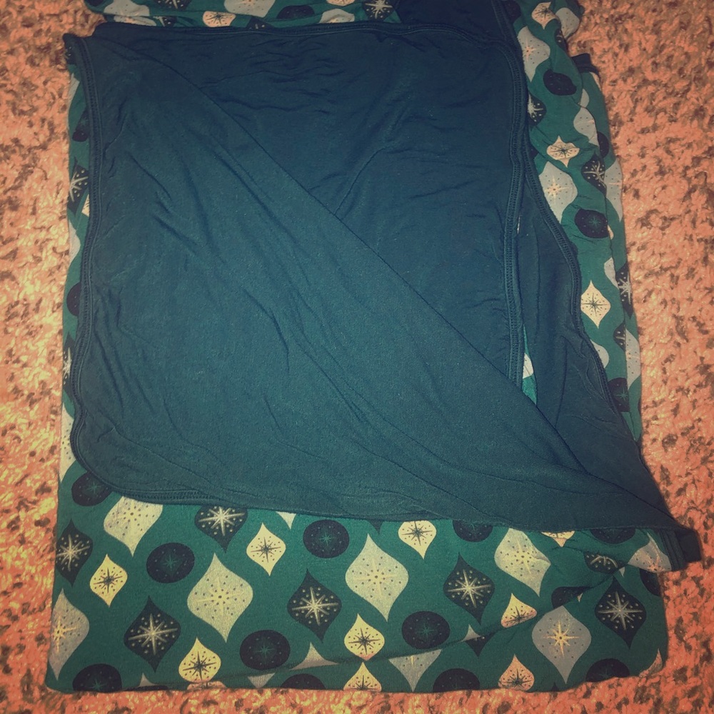 Kickee toddler blanket